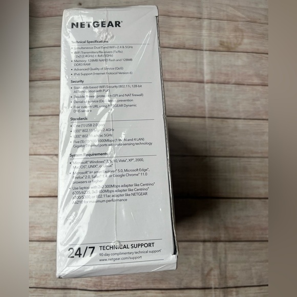 NETGEAR AC1750 Dual Band Gigabit Wi-Fi Router (R6350) - Picture 3 of 4